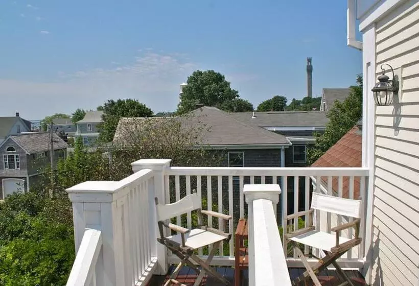 Bed and Breakfast Benchmark Inn