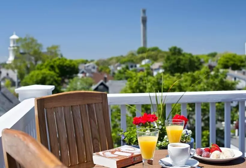 Bed and Breakfast Benchmark Inn