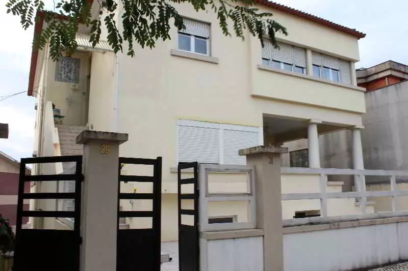 مبيت وإفطار Dream On Coimbra Eco Hostel