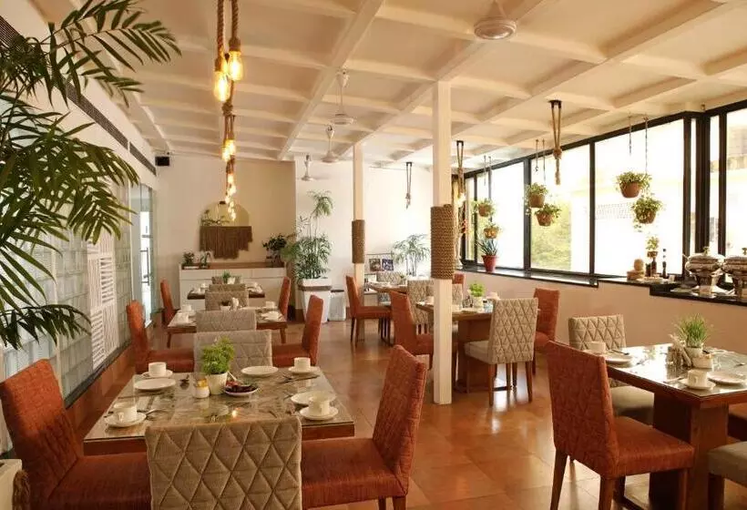 هتل Ahuja Residency, Sunder Nagar