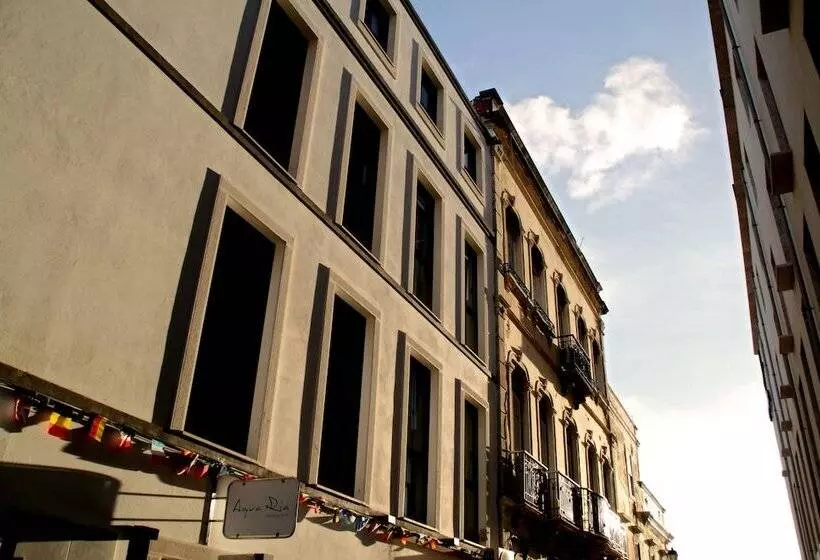 هتل Aqua Ria Boutique