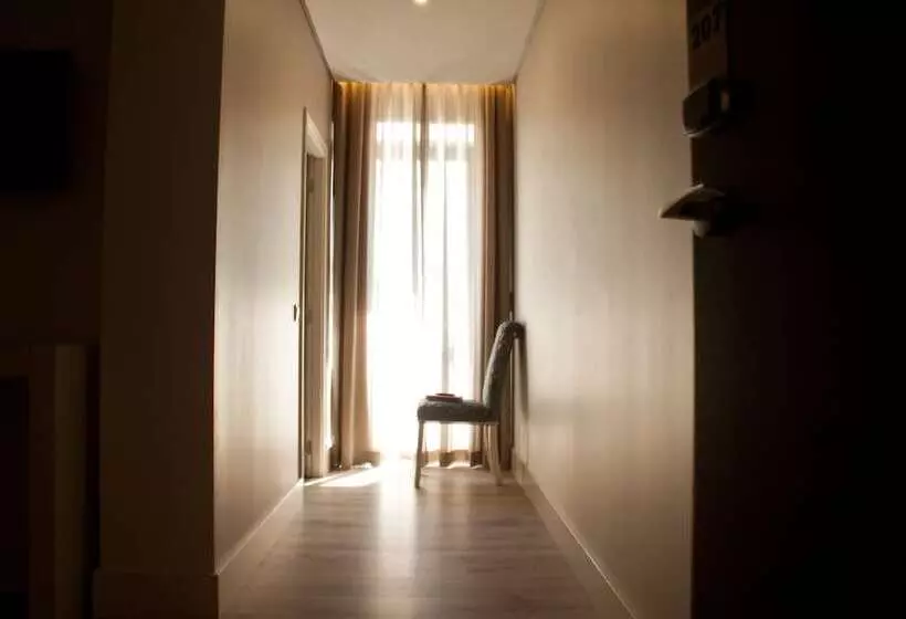 هتل Aqua Ria Boutique