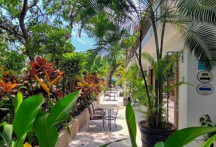 בית מלון כפרי Casa Cupula Luxury Lgbt Boutique