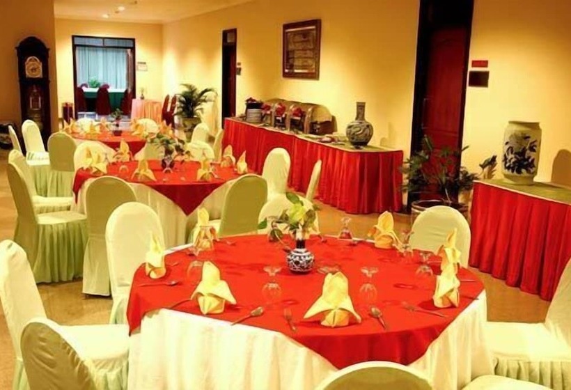 호텔 Grand Tiga Mustika