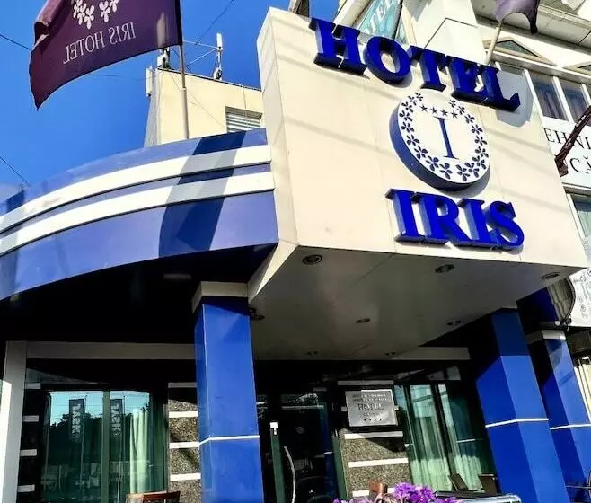 هتل Iris