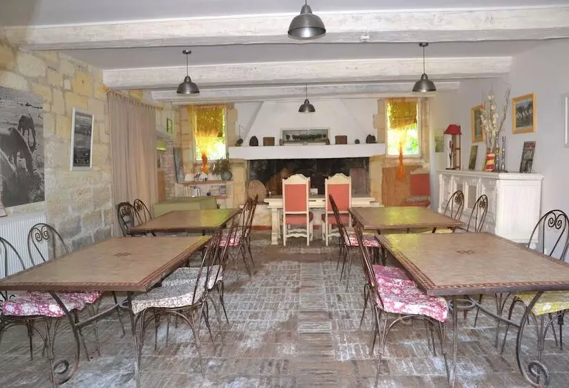 Hotel Mas De Sylvéréal