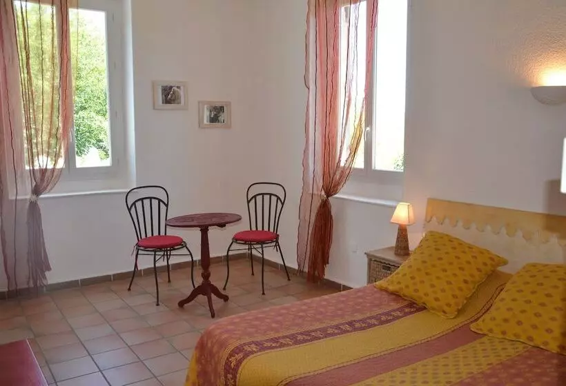 Hotel Mas De Sylvéréal