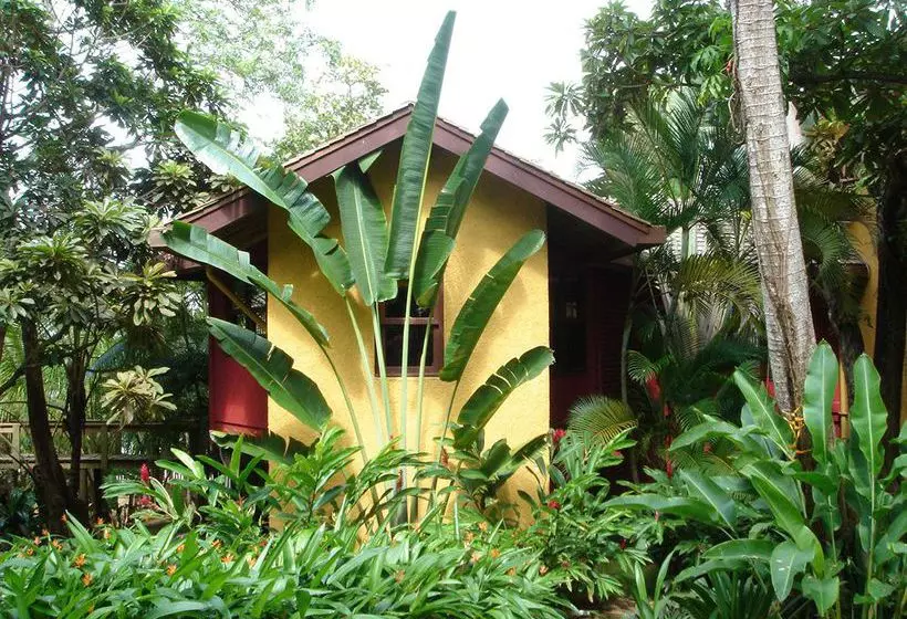 هتل Mayoka Lodge