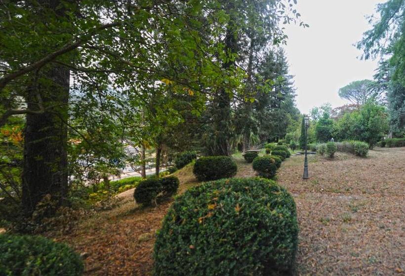 乡村酒店  Rural Isasi