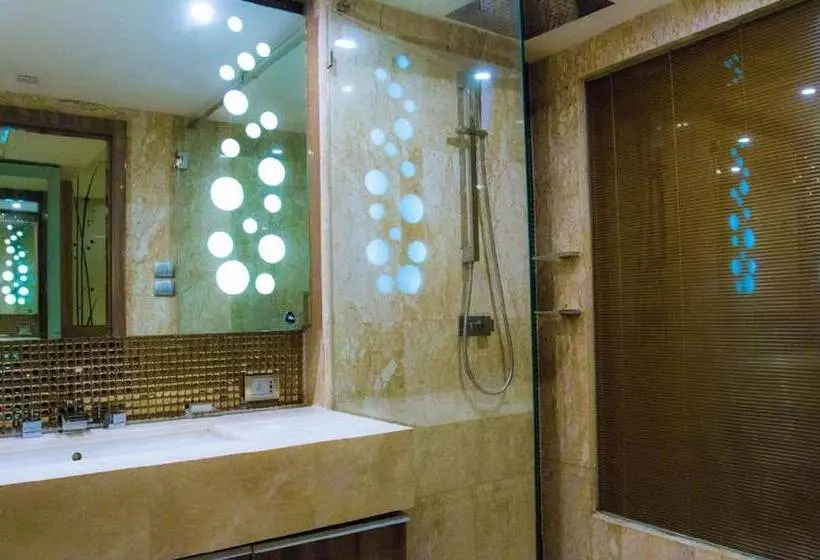 Hotelli The Sanctuary Resort Pattaya, Bw Signature Collection