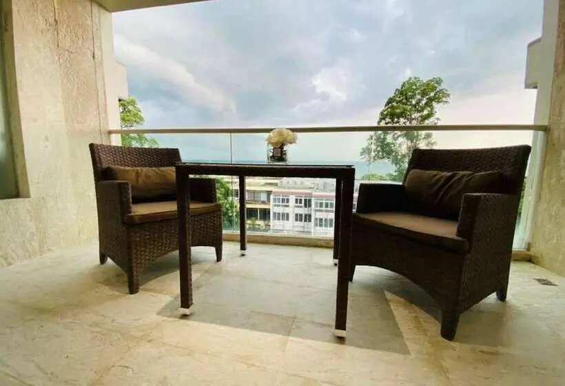 Hotelli The Sanctuary Resort Pattaya, Bw Signature Collection