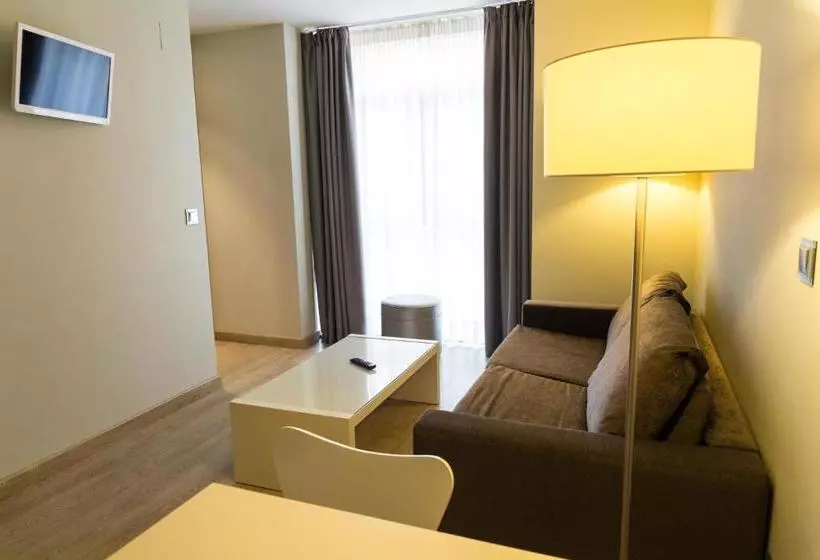 هتل Tinas De Pechon