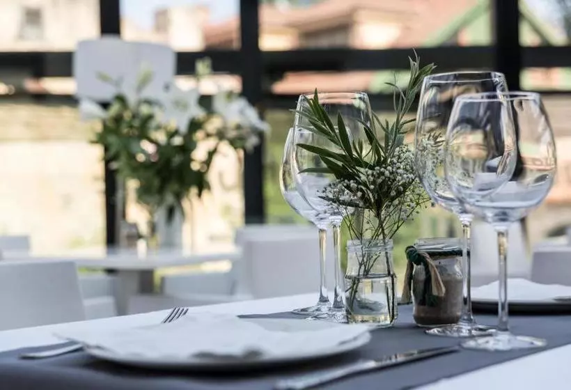 هتل Tinas De Pechon