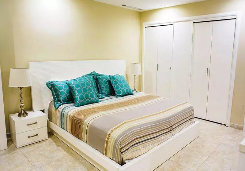 هتل Xeliter Marbella, Juan Dolio