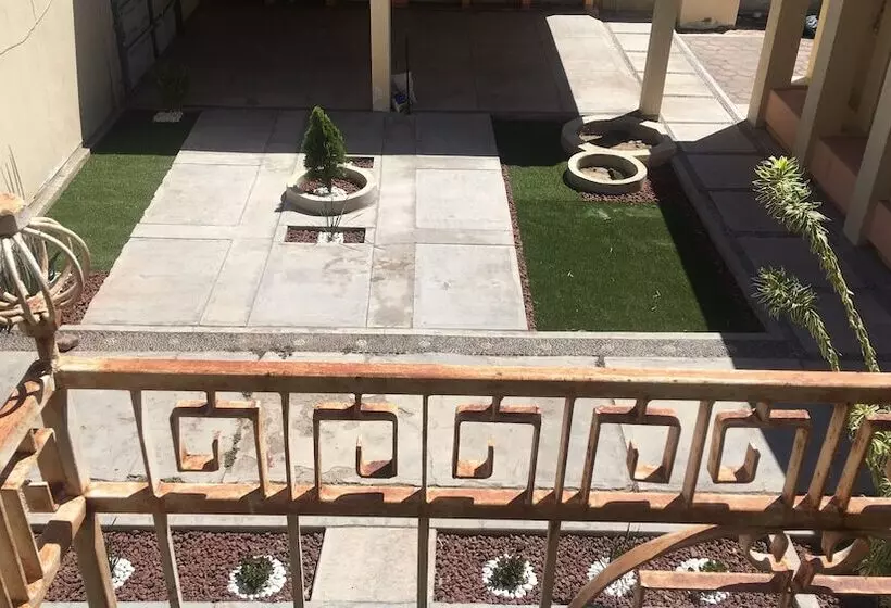 ホテル Hacienda De Nomadas Hostel