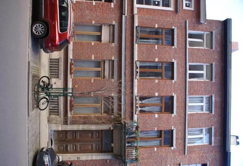 ペンション Guest House Feliz