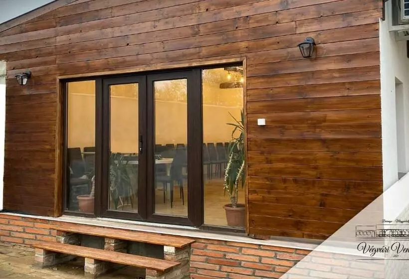 Majatalo Végvári Vendégház