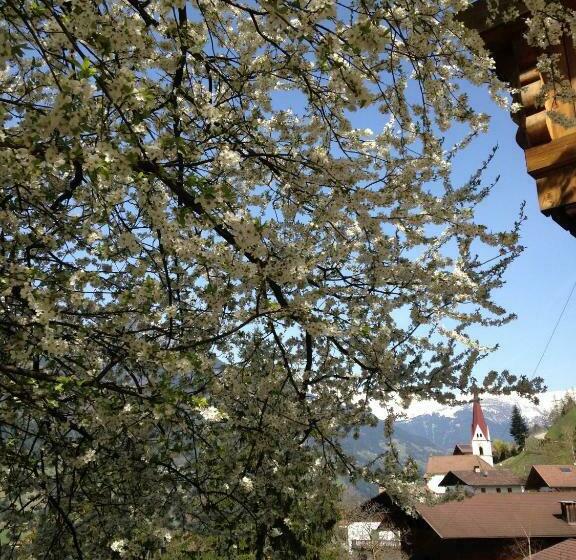 膳宿费 Ursulas Idyll