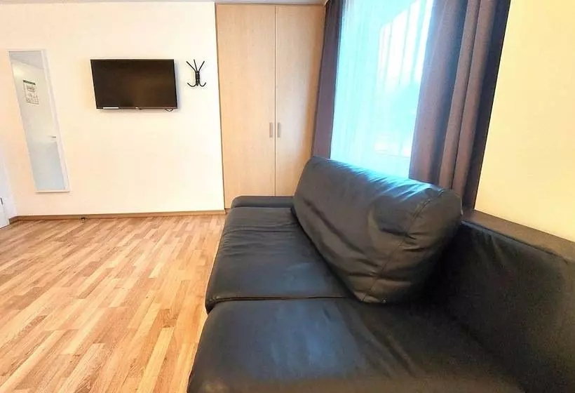 هتل Airport Messe