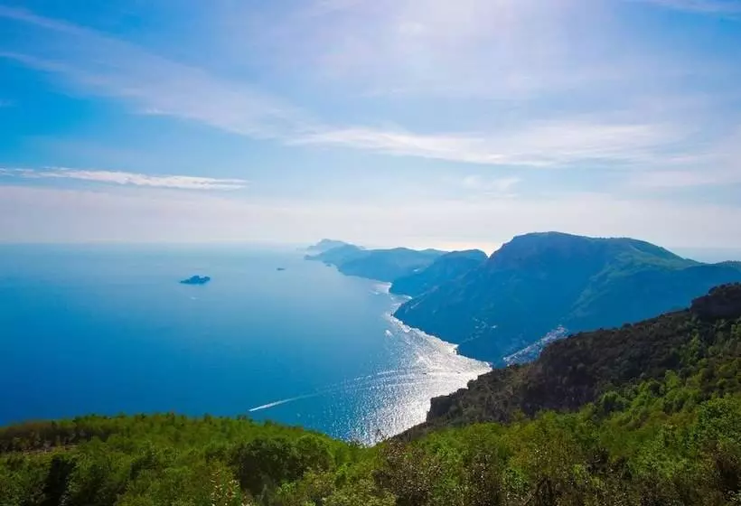 住宿加早餐  Haidi House