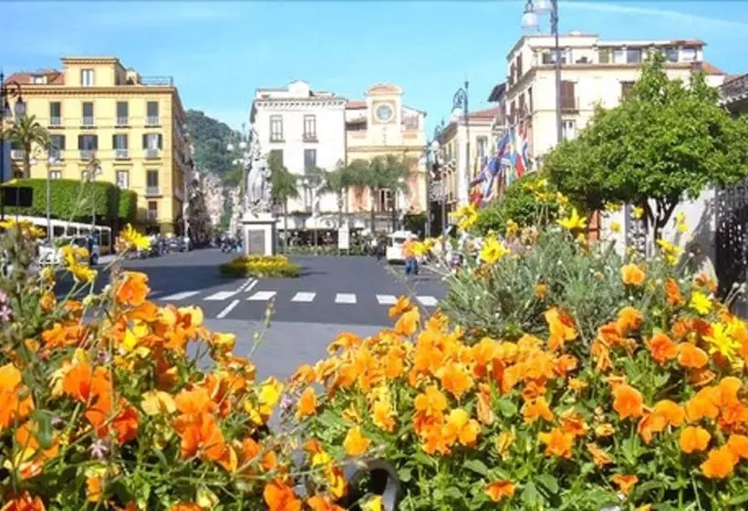 ベッドアンドブレックファースト The Night Guest House