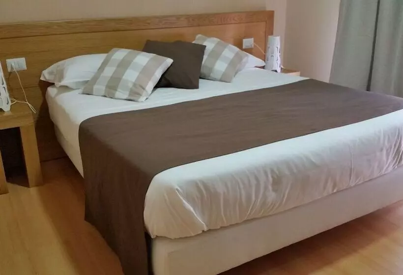 ベッドアンドブレックファースト The Night Guest House