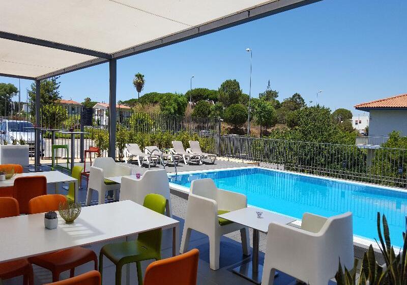 ホテル 3k Faro Aeroporto