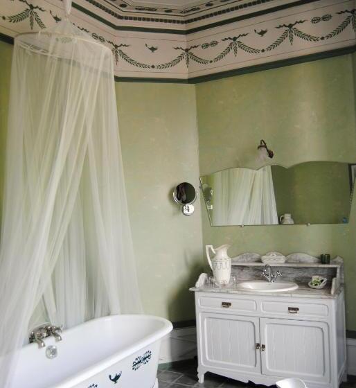 هتل Château D'Urtubie