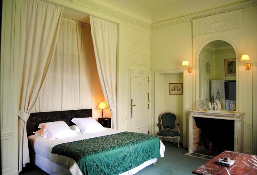 هتل Château D'Urtubie