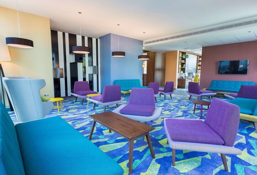 Отель Hampton By Hilton Warsaw City Centre