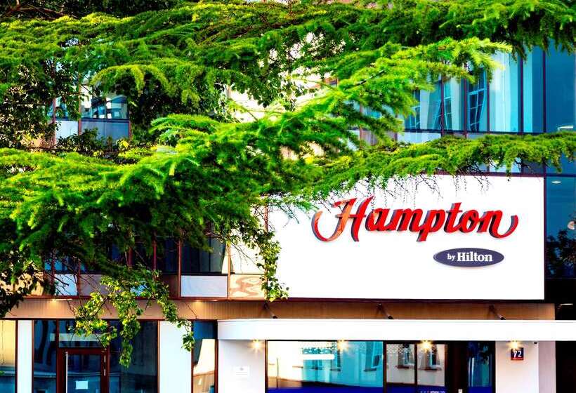 Отель Hampton By Hilton Warsaw City Centre