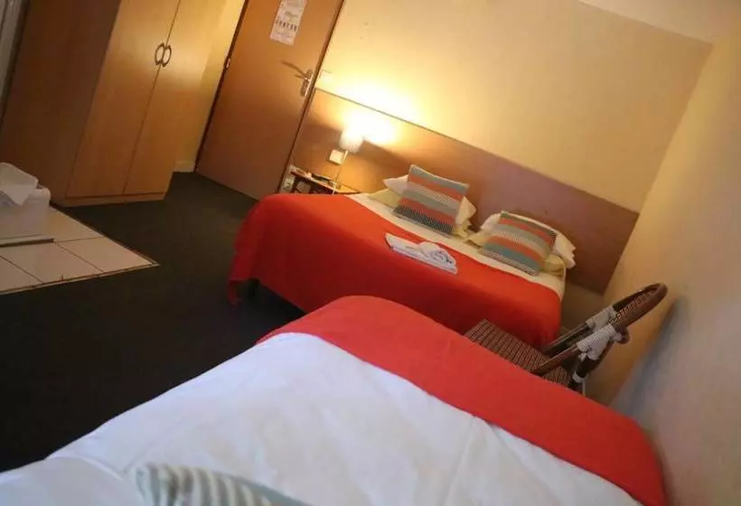 Отель Hôtel Le Danicheff