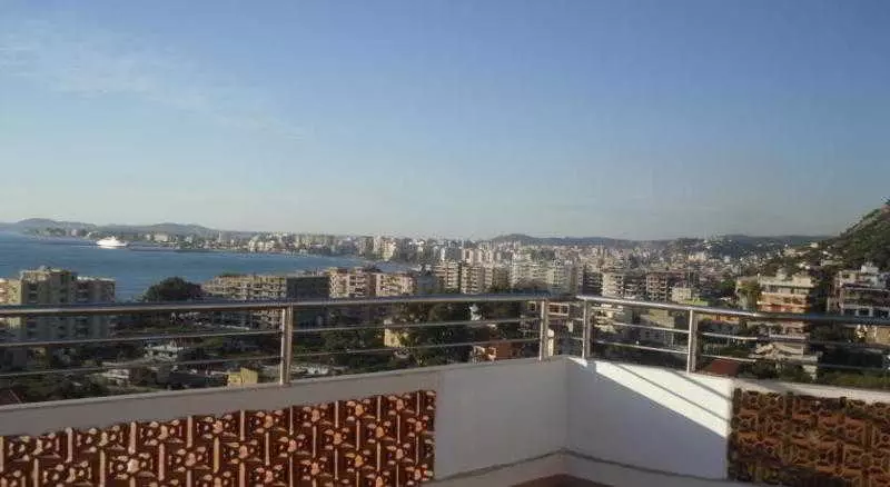 酒店 Lux Apartments