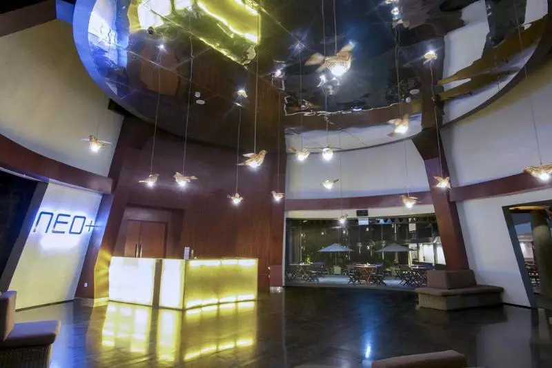 酒店 Neo+ Green Savana Sentul City