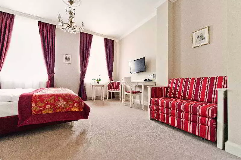 ホテル Schanel Residence