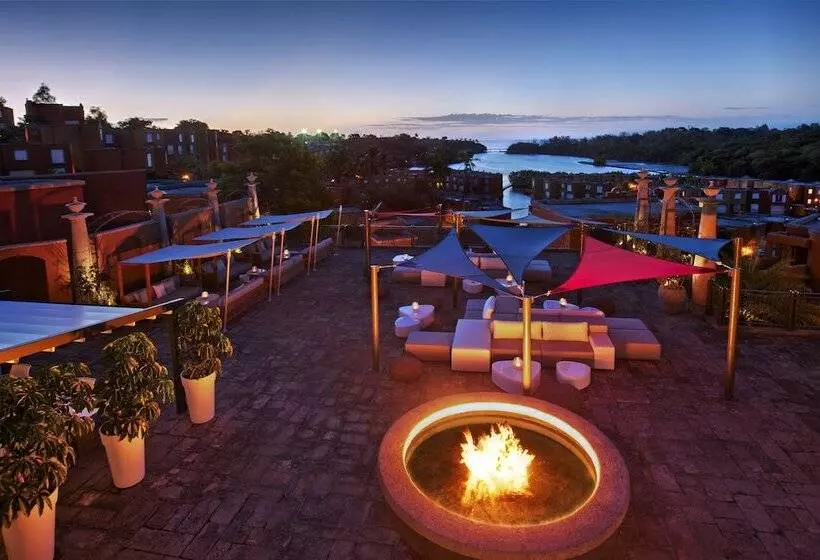 هتل The Address Boutique