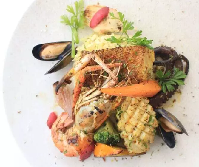 هتل The Address Boutique