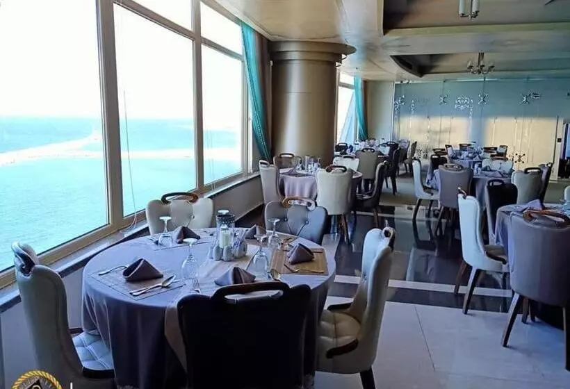 هتل Fleet Club Mahrousa