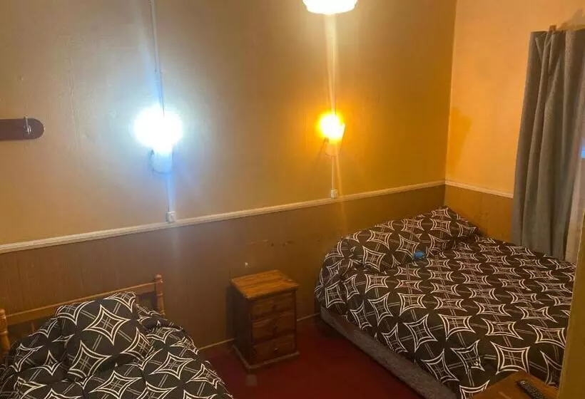 ペンション Hostal Papo