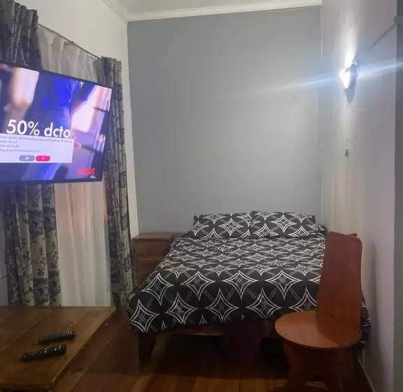 ペンション Hostal Papo