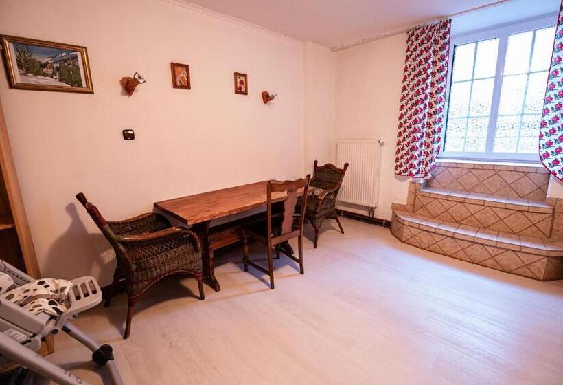 پانسیون Willa Mewa