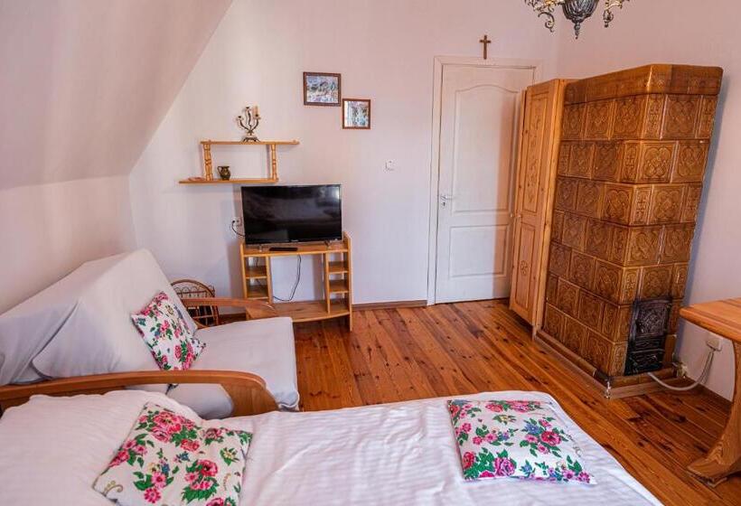 پانسیون Willa Mewa