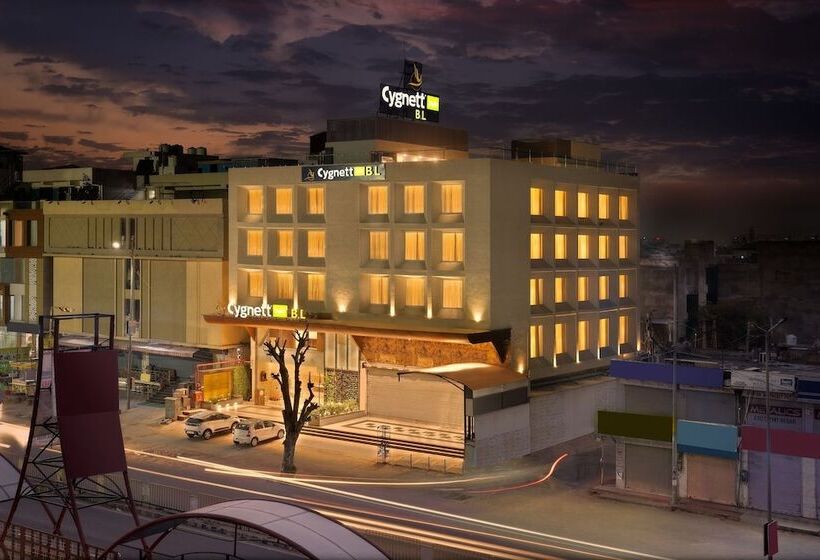 בית מלון כפרי Cygnett Park Bl