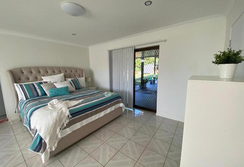 펜션 Ark Accommodation