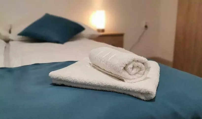 ペンション Sipos Vendég és Apartmanház