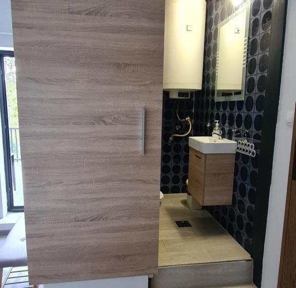 بنسيون Sipos Vendég és Apartmanház