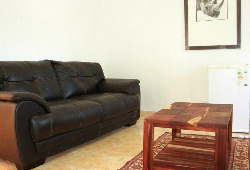 ベッドアンドブレックファースト Abenab Lodge & Tours Cc