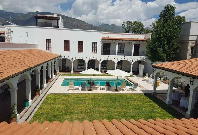 Iraola Hotel Boutique