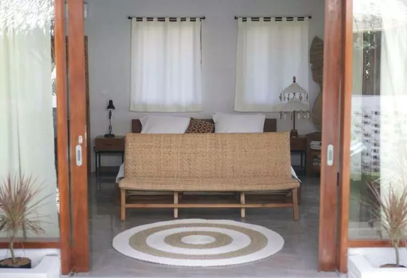 Pensió Hideaway Batukaras
