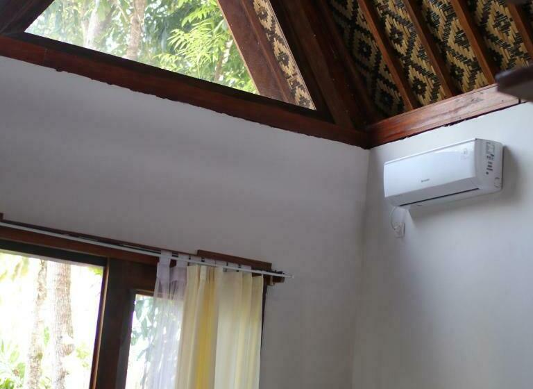 Pensiune Hideaway Batukaras